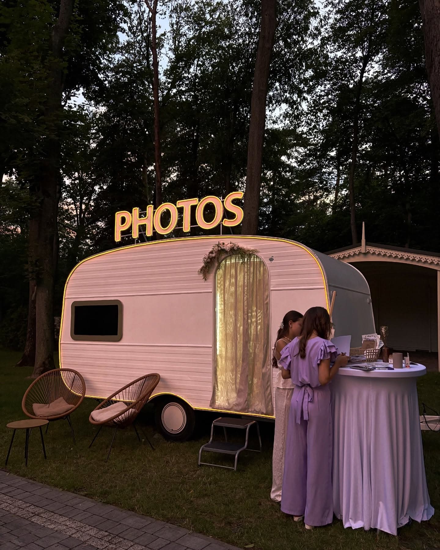 Fotoprzyczepa na wesele i event